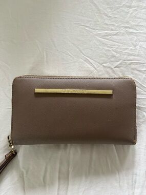 Steve Madden Taupe/Beige Zip Wallet with Gold Accent